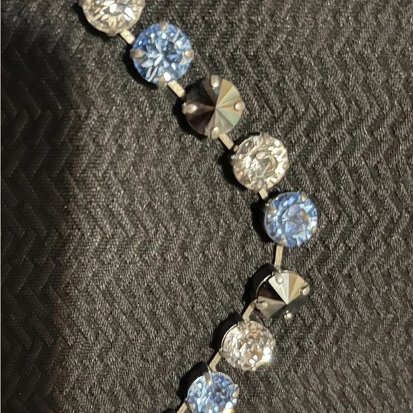 SABIKA CLASSICS CHOKER. CLEAR, BLUE AND BLACK SWAROVSKI CRYSTALS NEW! - Picture 3 of 7